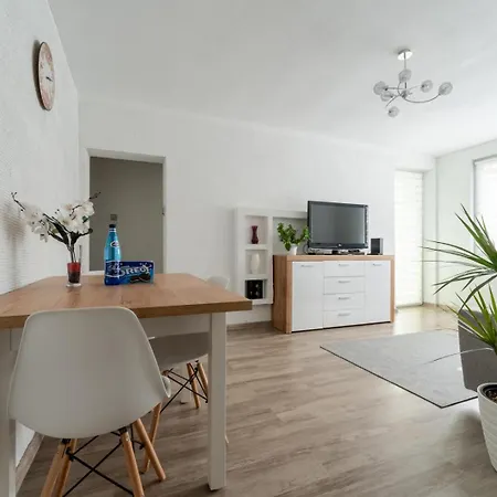 Apartmán Gold - 2 Osobne Sypialnie Z Balkonem - Spaceapart *