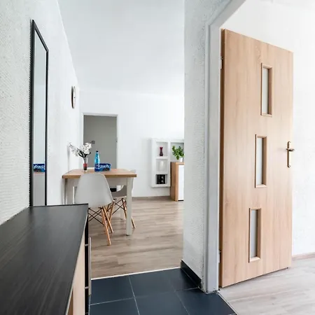 Apartmán Gold - 2 Osobne Sypialnie Z Balkonem - Spaceapart